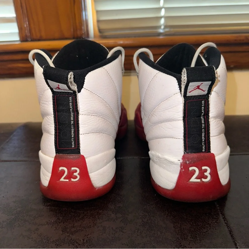 Jordan 12 ‘Cherry’